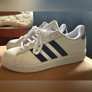 Adidas Grand Court Cloudfoam Sneakers